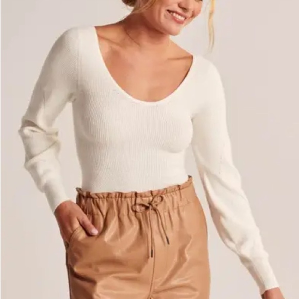 Abercrombie & Fitch Scoop Neck Knit Balloon Sleeve Sweater Bodysuit